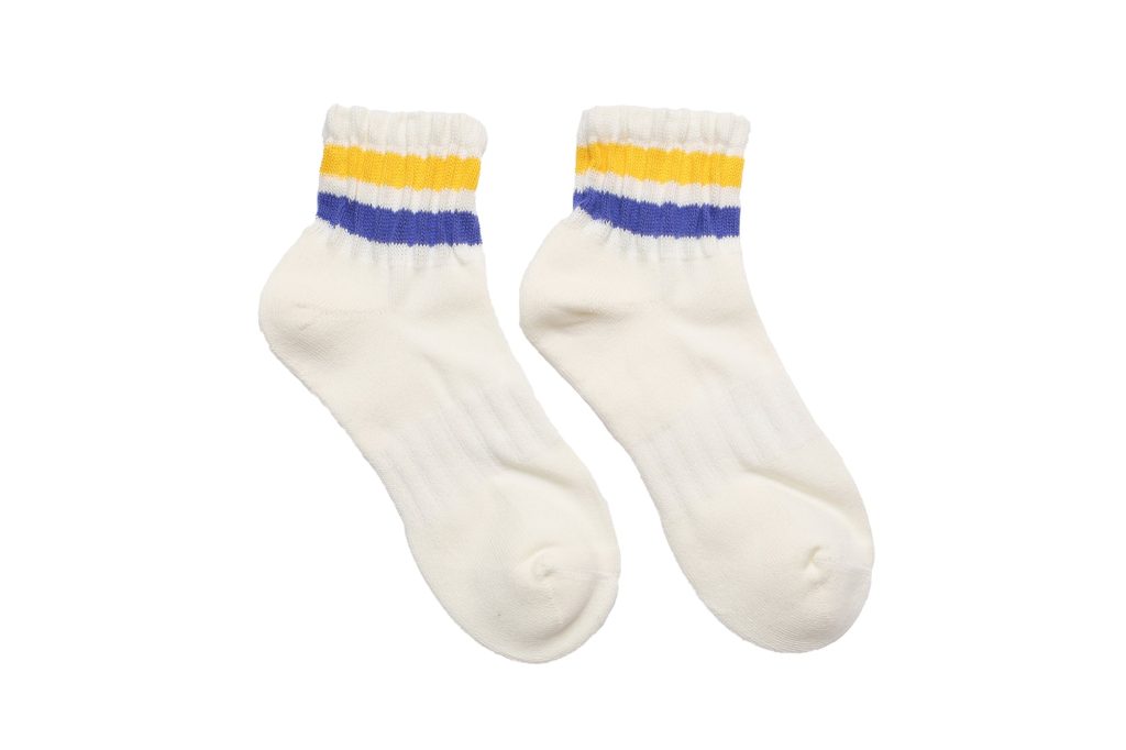 Darwin Knitted Socks – Yellow